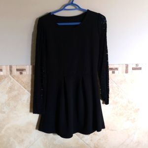 Knit/lace black dress
